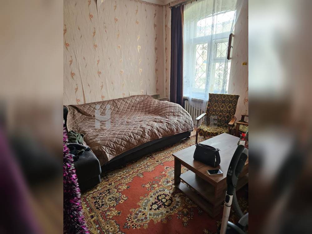 3-комнатная квартира, 64.2 м2 1/4 этаж, ул. им. Карла Маркса - фото 1